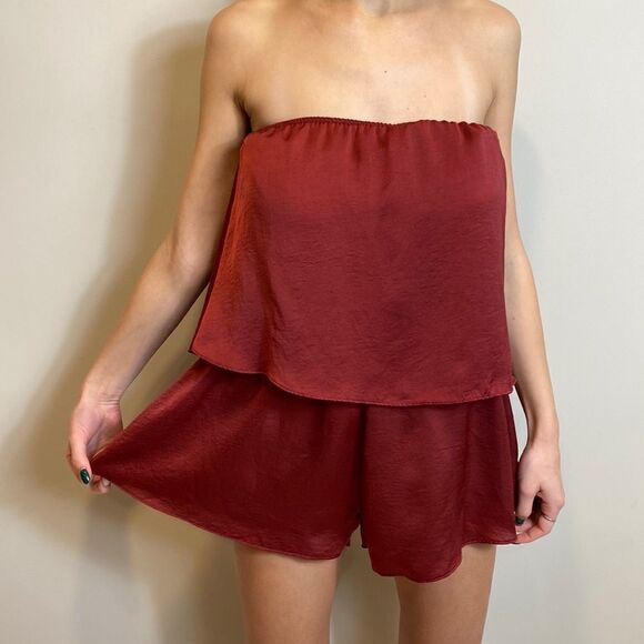 AKIRA Chicago Red Label Annabelle romper, size S. - Picture 1 of 7
